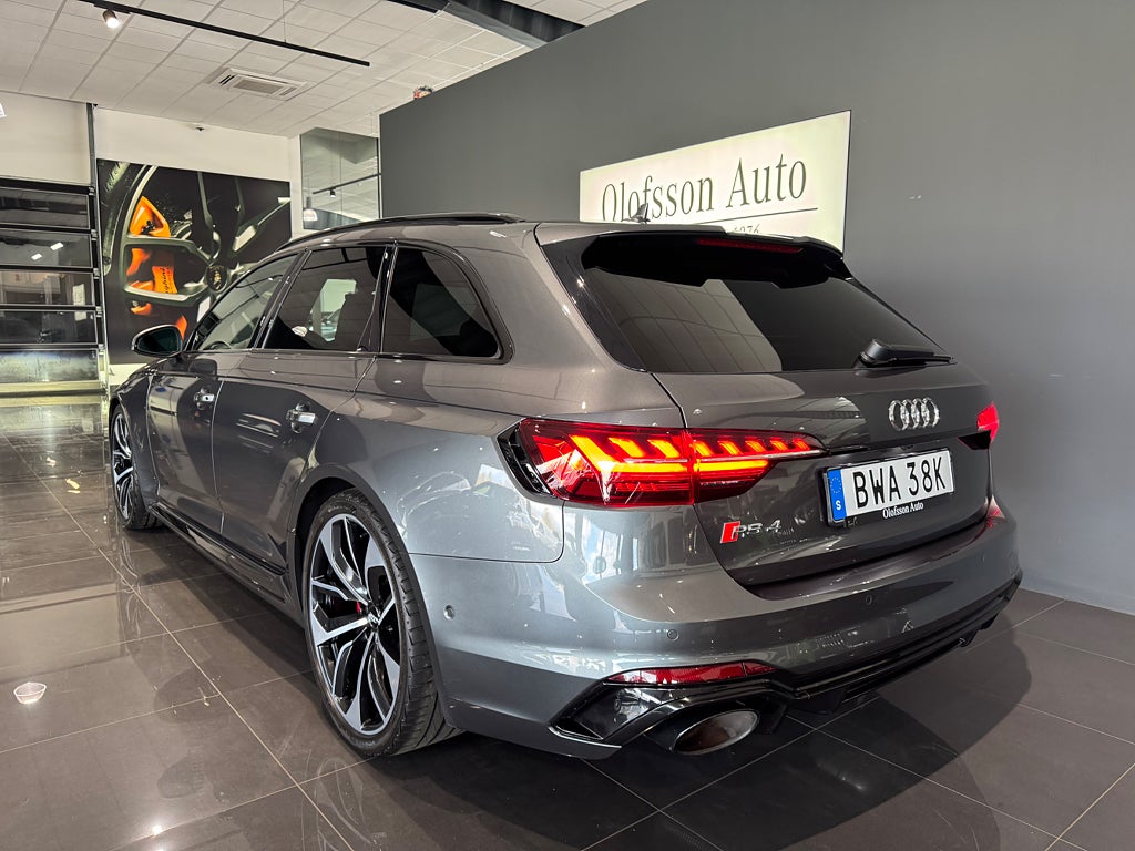 Audi RS4 Avant Quattro Panorama B&O Massage Carbon RS Design - bild 2