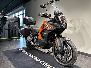 KTM 1290 Super Adventure S / Tech pack / 3 väskor / Endast 1302 mil!