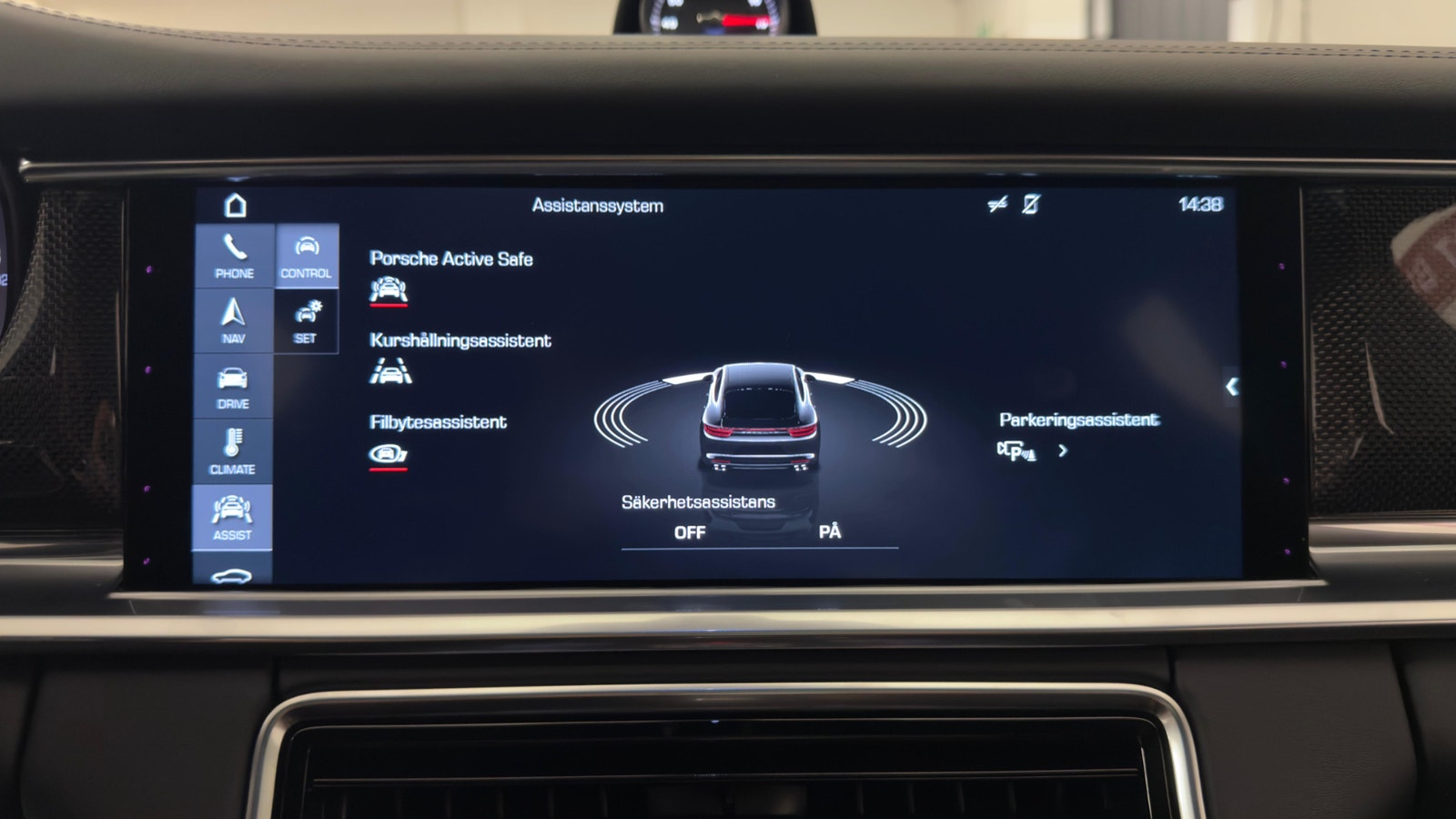 Porsche Panamera 4S PDK 440hk Sport Chrono | Se utrustning! 2017 - miniatyr 38