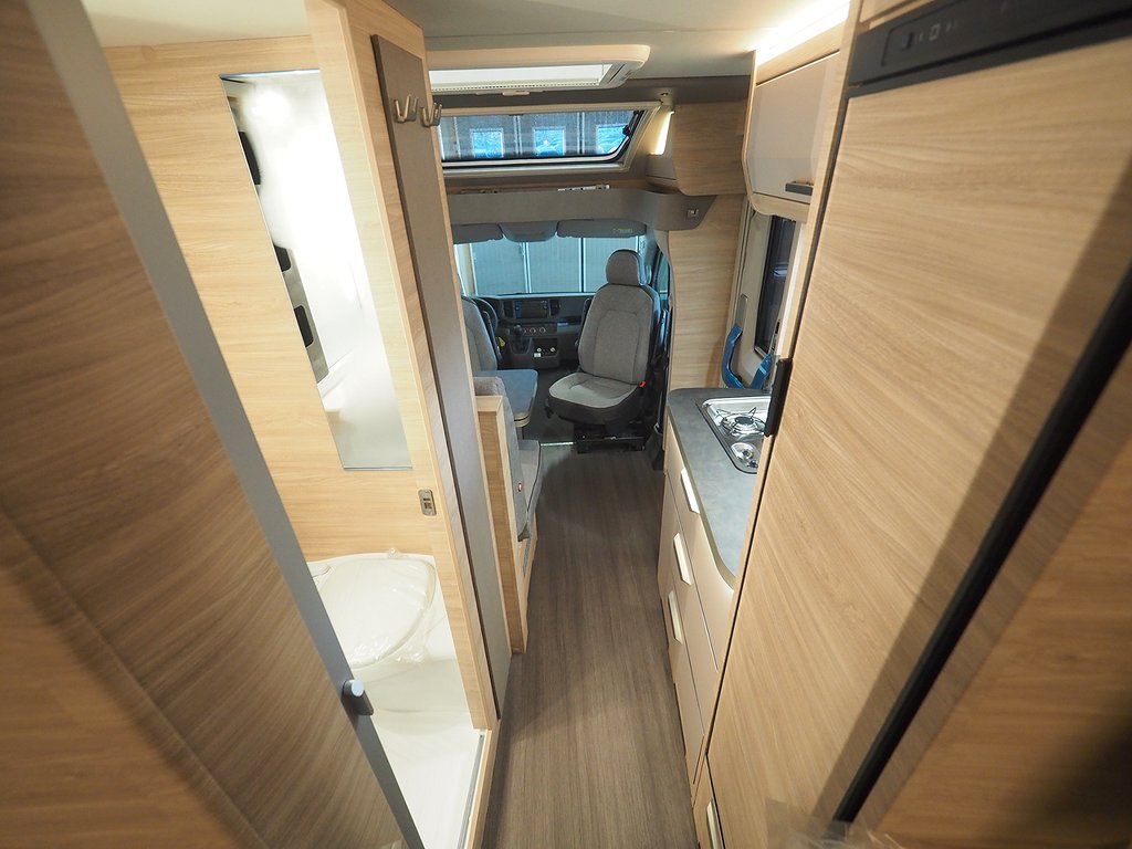 Knaus Van Ti Plus 650 MEG Platinum 4X4 I ALDE I AUT I 177hk 2023