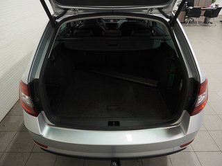 Kombi Skoda Octavia 21 av 22