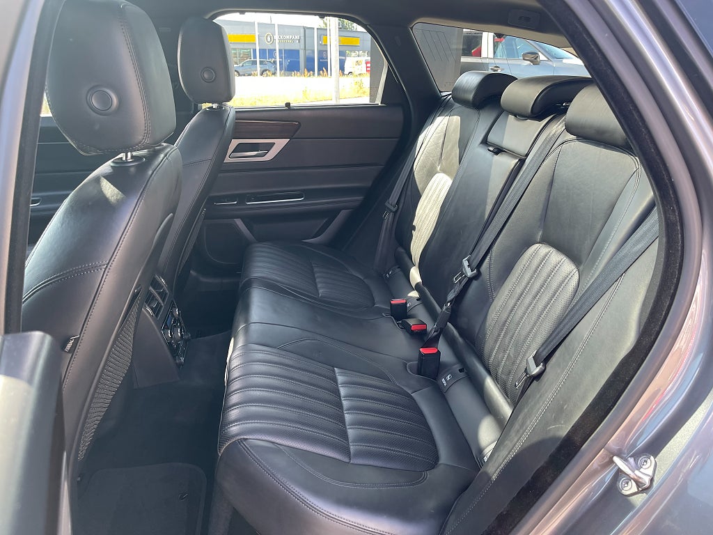 Jaguar XF 25d Sportbrake AWD 240 hk