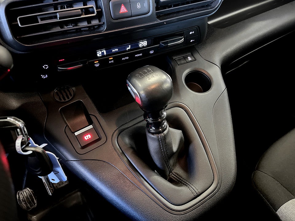 Bild på Citroën Berlingo Multispace 1.2 PT 110hk KAMPANJRÄNTA 3,99%