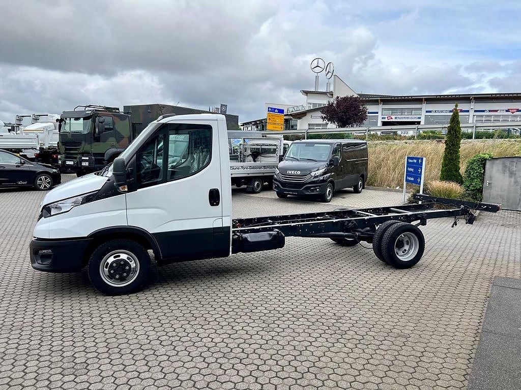 Iveco Daily 7ton 4350mm Hi-Matic Luftfjädring SNABB LEVERANS