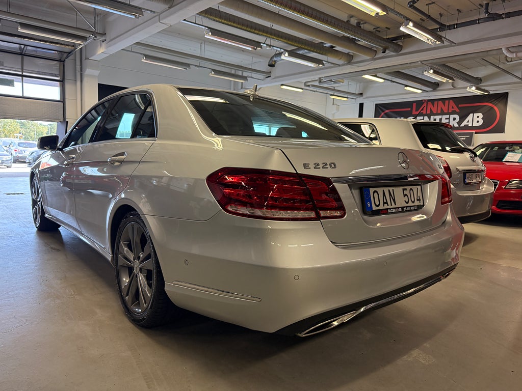Mercedes-Benz E220 2014 - miniatyr 8