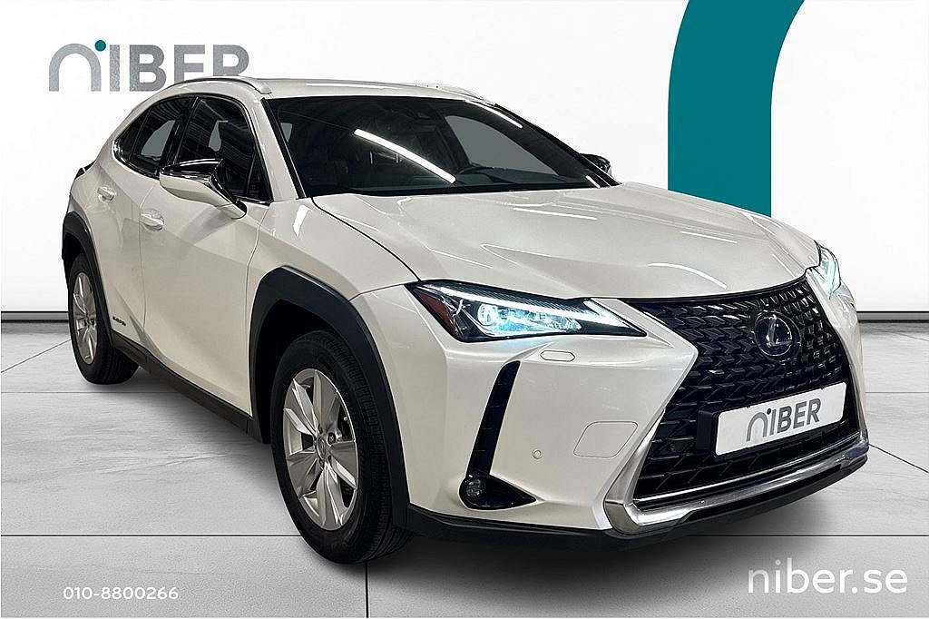 Lexus UX UX250H CVT 178HK, 3 brukare