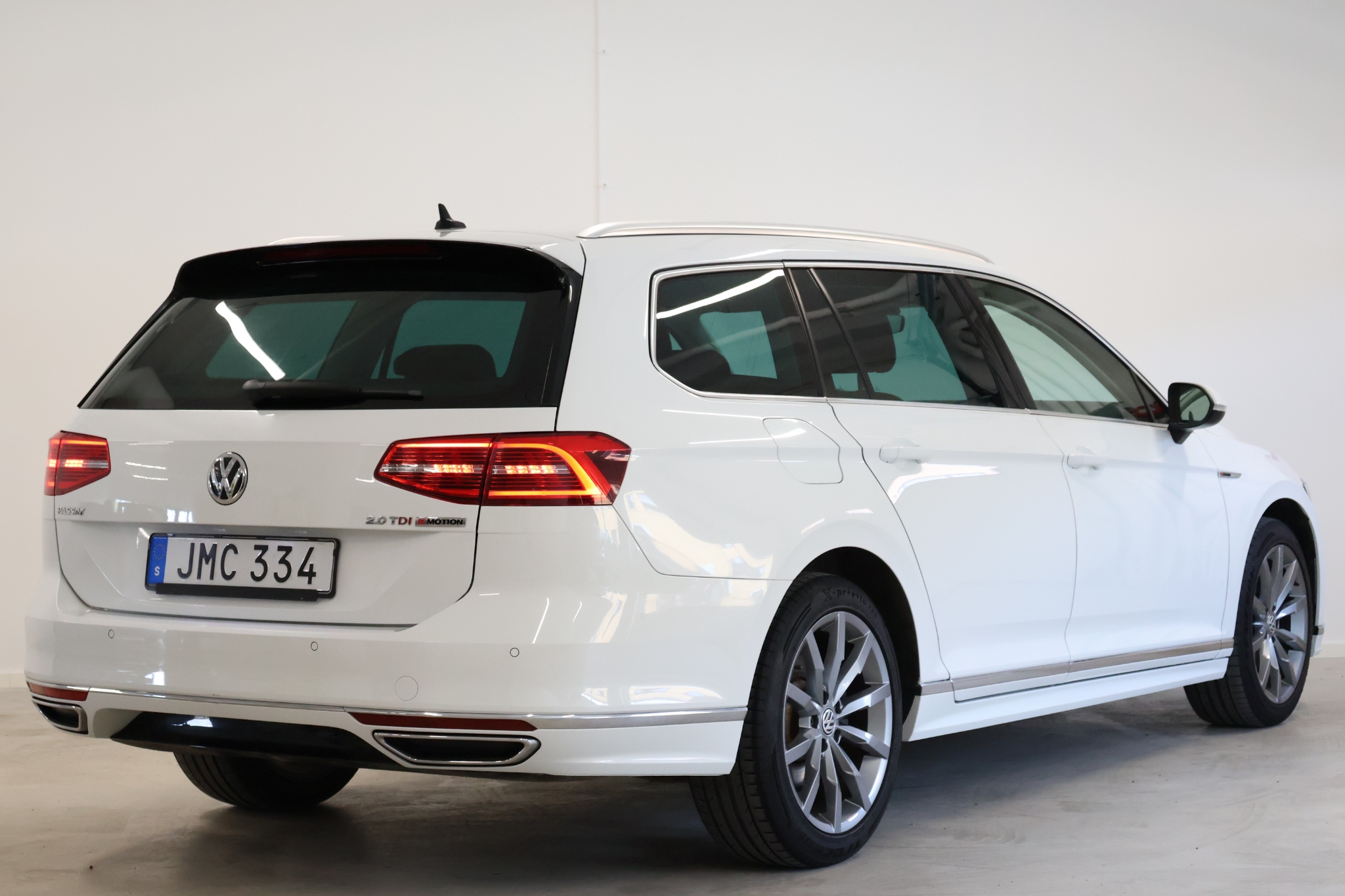 Volkswagen Passat 2017, kuva 5/10