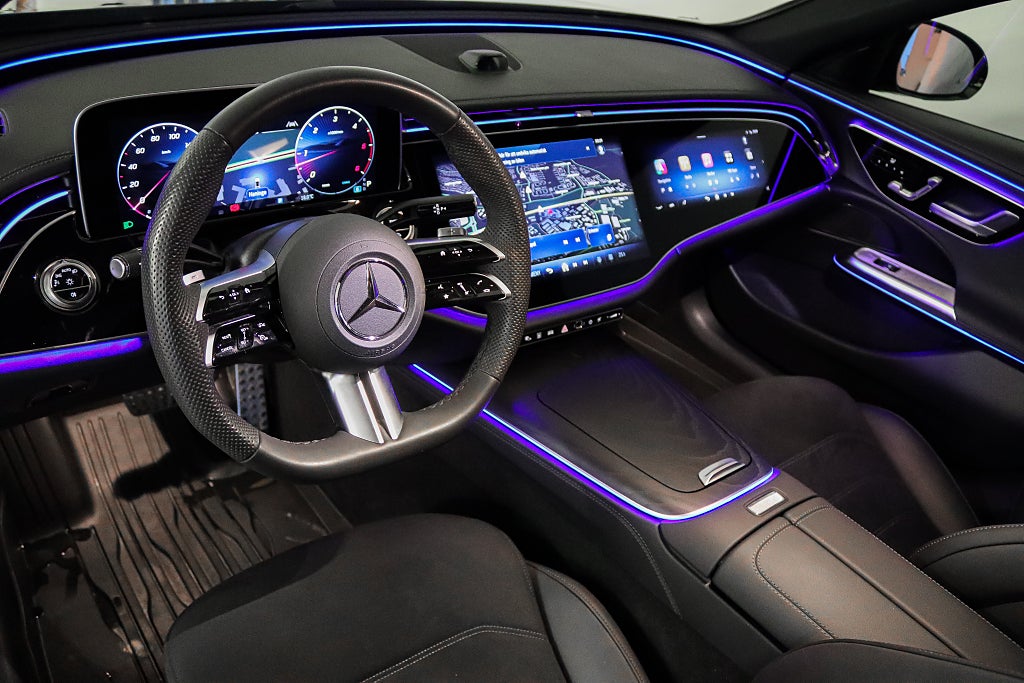 Mercedes-Benz E 220 d 4MATIC AMG Pano Superscreen Night Package