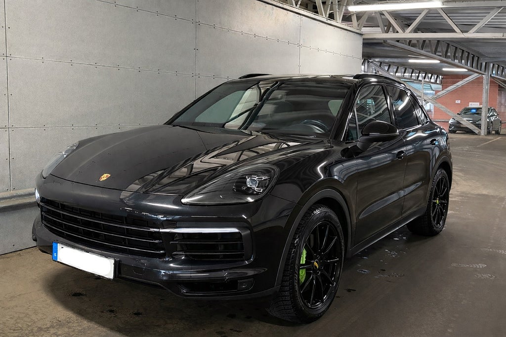 Porsche Cayenne S E-Hybrid Laddhybrid Sport chrono Luftfjödring LYX