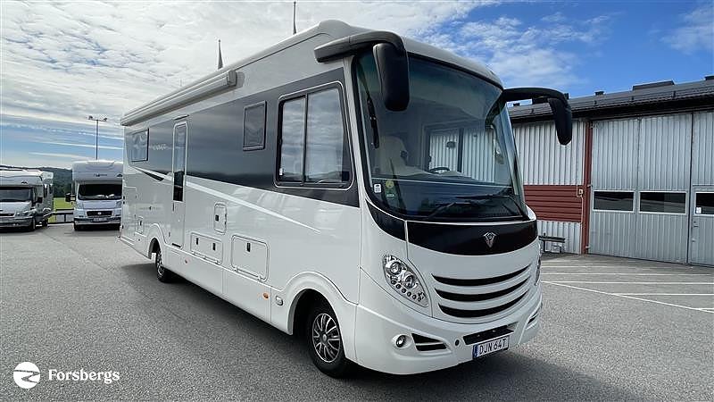 Concorde CARVER 890 RRL // En otroligt rymlig och social känsla i den lju