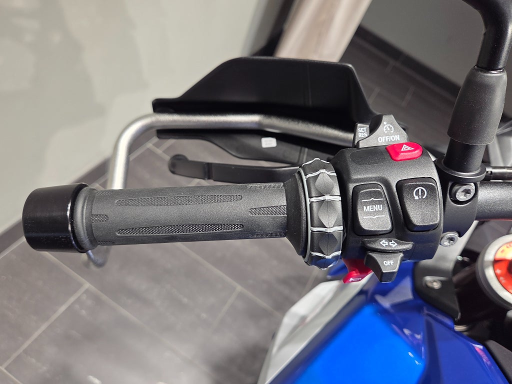 BMW F900GS /DEMO-Kampanj/SPARA: 30.095kr!/Ca 100 mil
