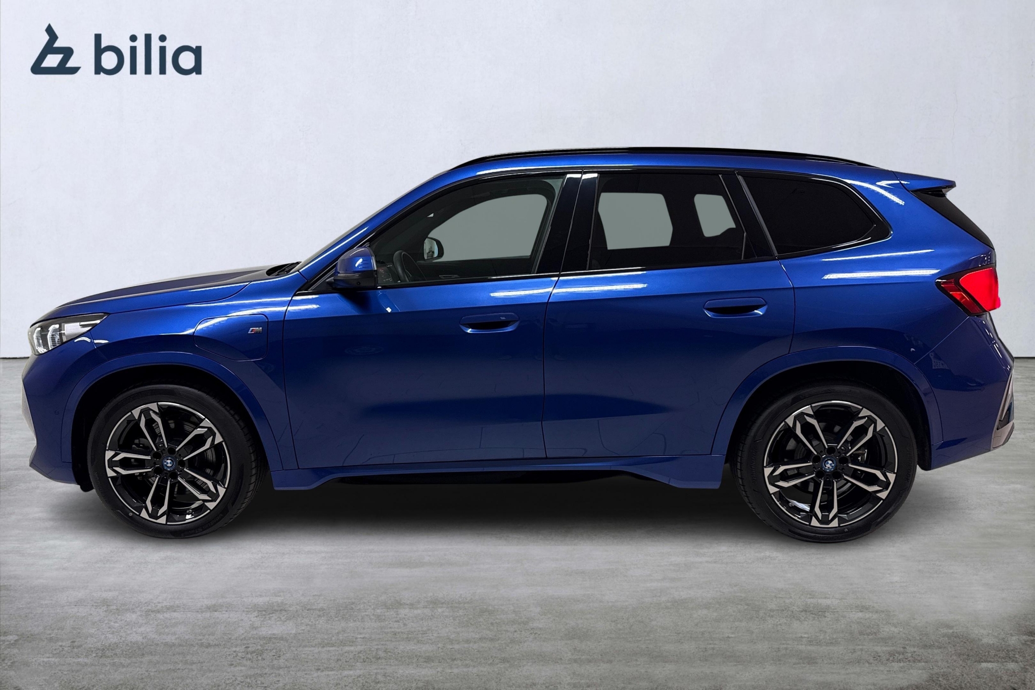 BMW X1 xDrive25e / M Sport / Drag 2025, photo 3/43