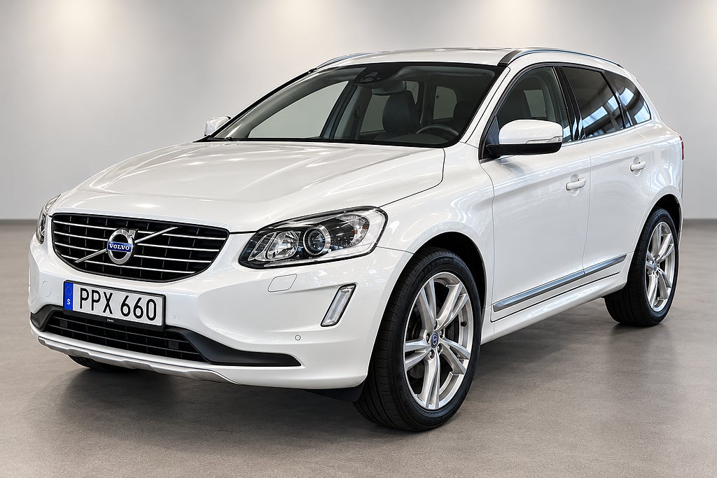 Volvo XC60 D5 AWD / Summum / Panorama/Läder/ Drag/ 