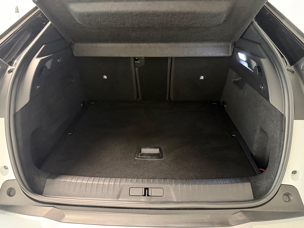 Peugeot 3008 GT Hybrid 145 1.2 PT 145 e-DSC  Avt. drag  thumbnail