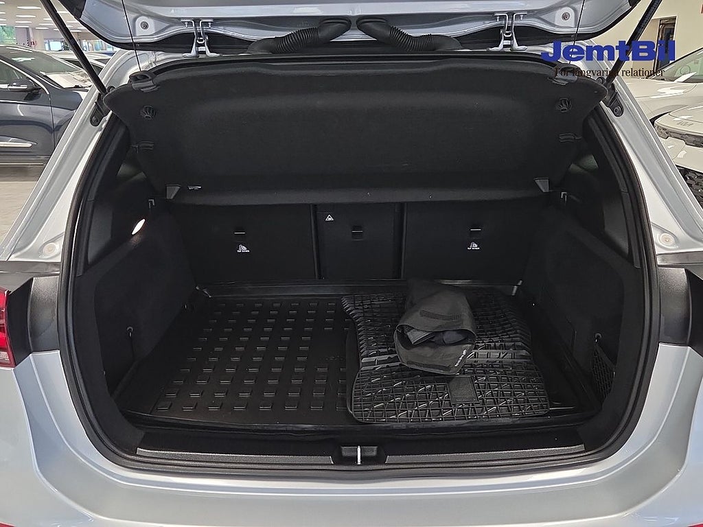 Mercedes-Benz B 2022 - miniatyr 14