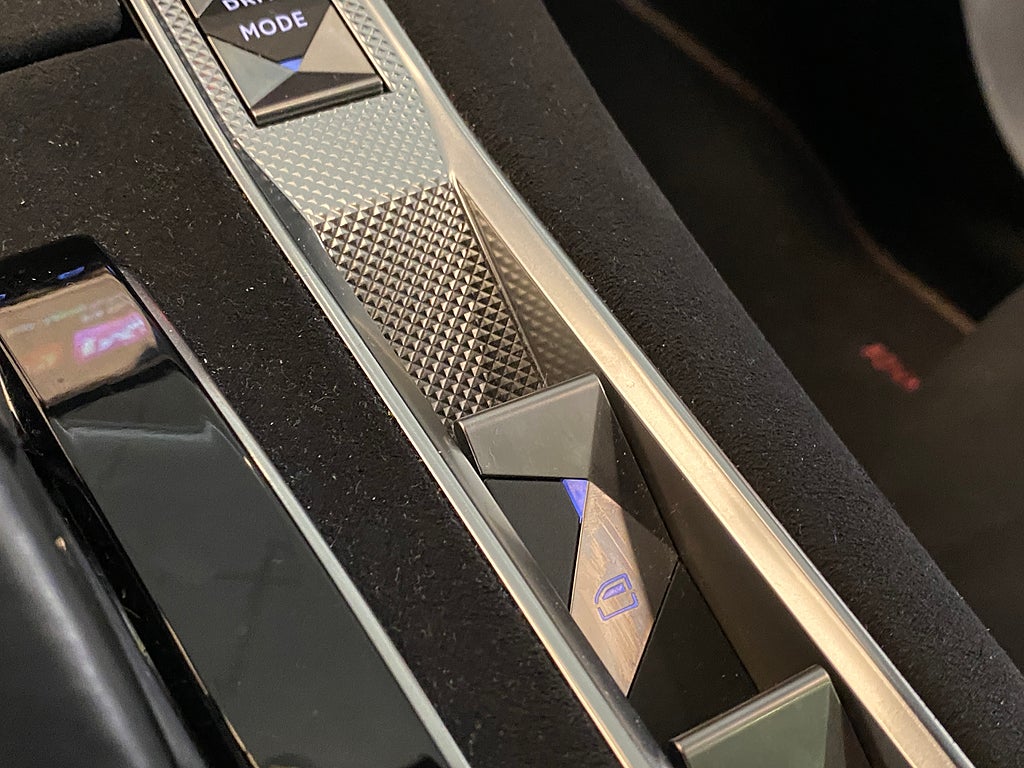 DS 7 E-Tense 360 Performance 4x4 EAT, 8-trinn, 360hk, 2022