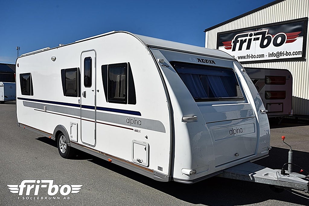Adria 663 UK Alpina, Barnkammare