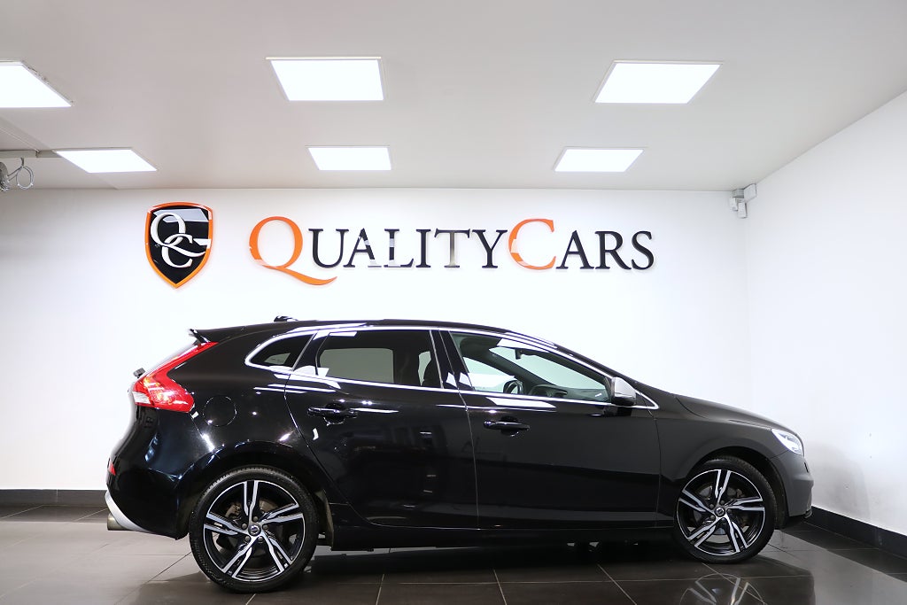 Volvo V40 2018 - miniatyr 4