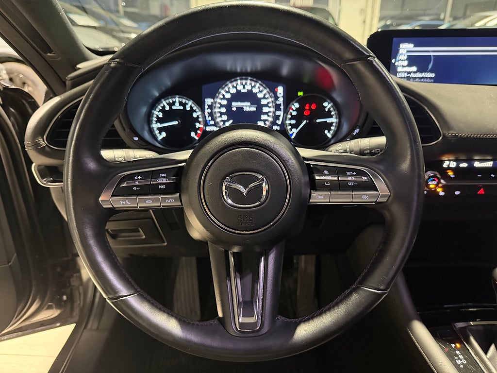 Mazda 3 2.0 M Hybrid 122hk Tech |Bose|HUD|Kamera| 2019