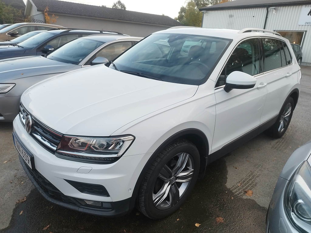 Volkswagen Tiguan 2.0 TDI DPF SCR 4Motion Base Euro 6
