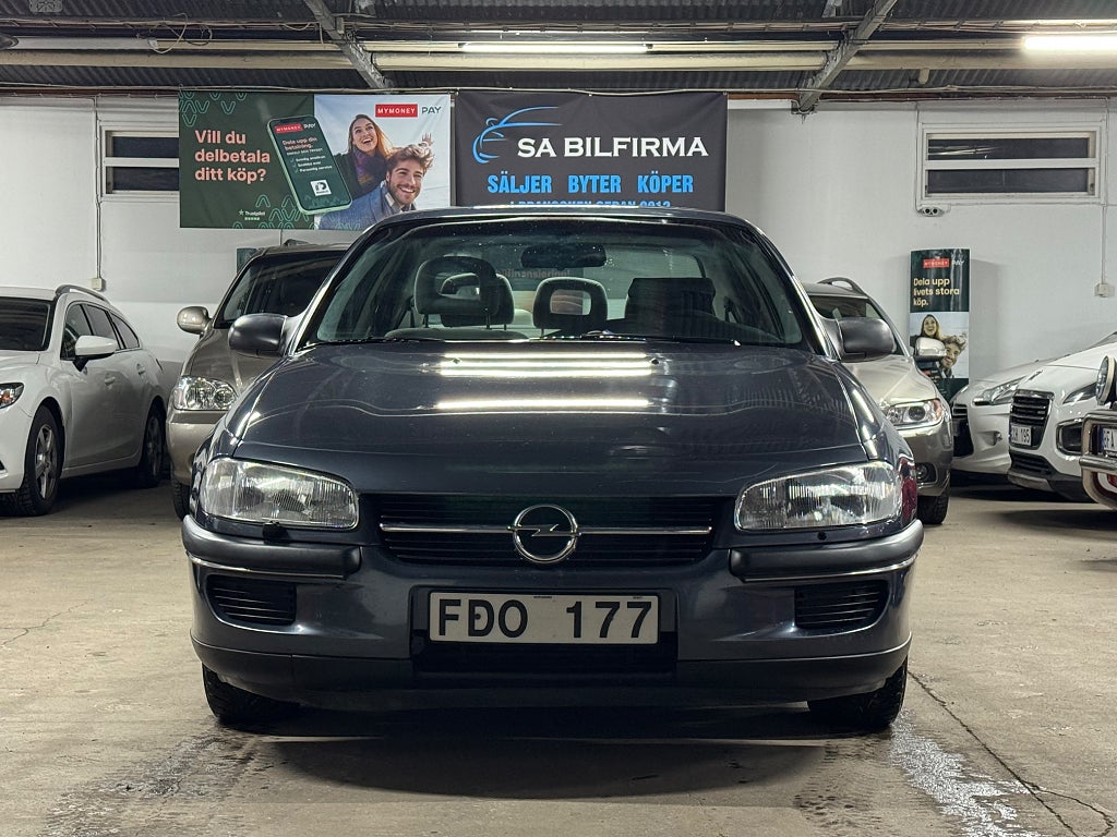 Opel Omega 2.5 V6 En ägare Automat Endast 10900 mil