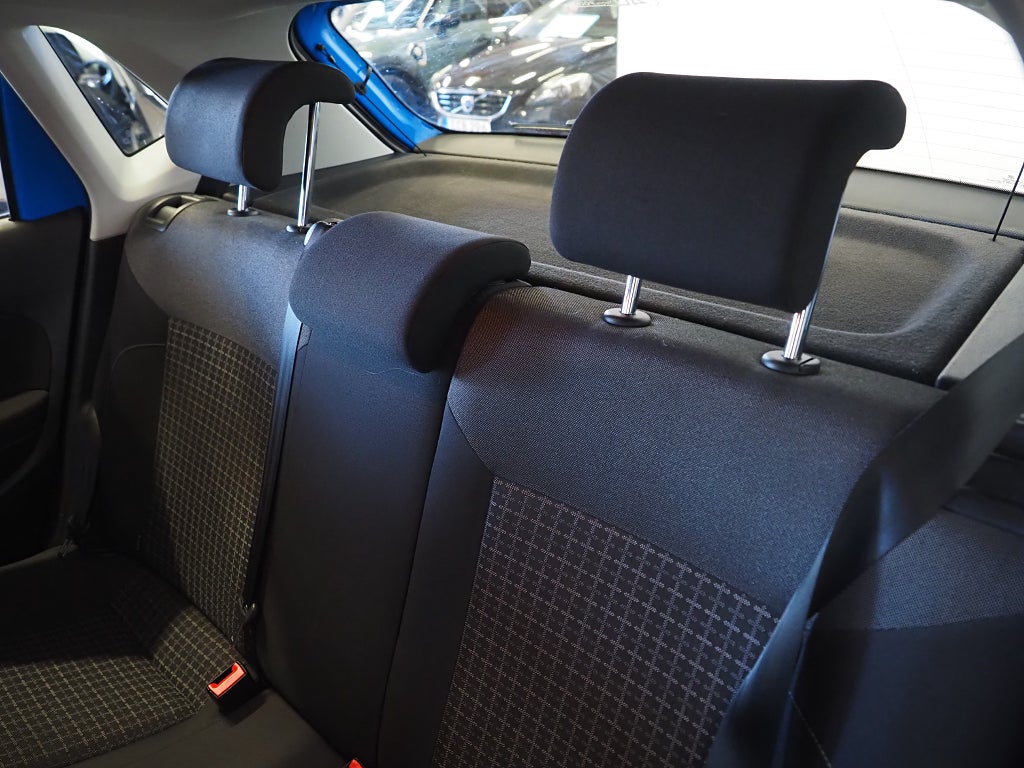 Volkswagen Polo 1.4 TDI 90hk Masters P-Sensorer Motorvärmare LED-Ramp 2015