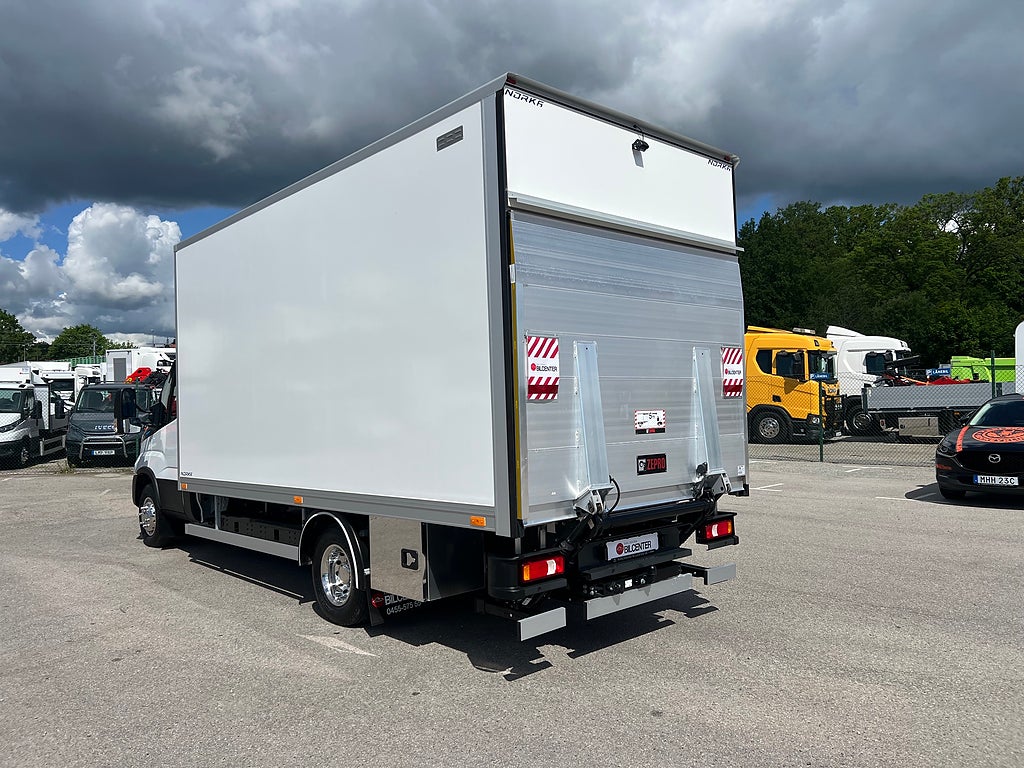 Iveco Daily 72C14E AirPro Skåpbil med Z-Lift, ELBIL