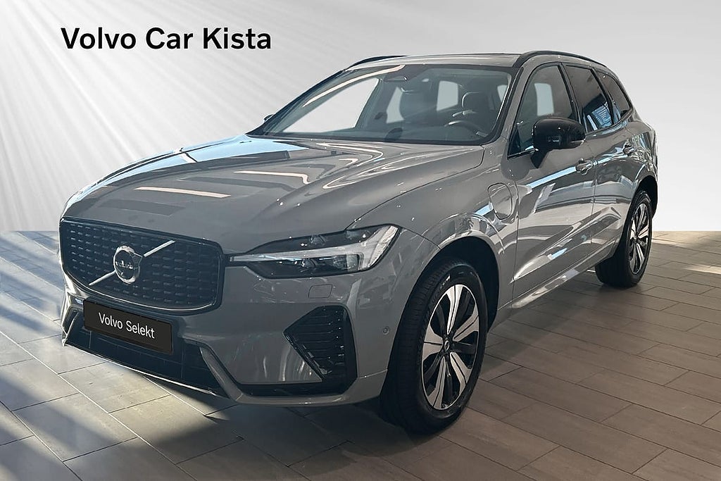 Volvo XC60 T6 Plus Dark Edition Läder H/K Drag Pano 360Kam