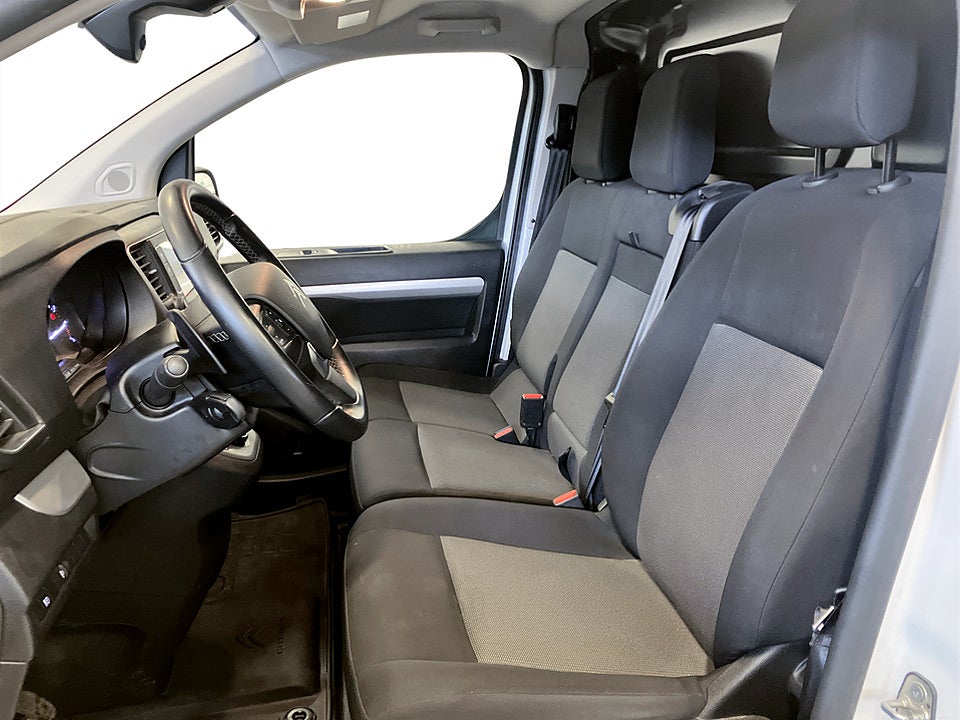 Bild på Citroën Jumpy Business Premium 2.0 BHDi 145hk Aut L3 B-KAMERA DRAG