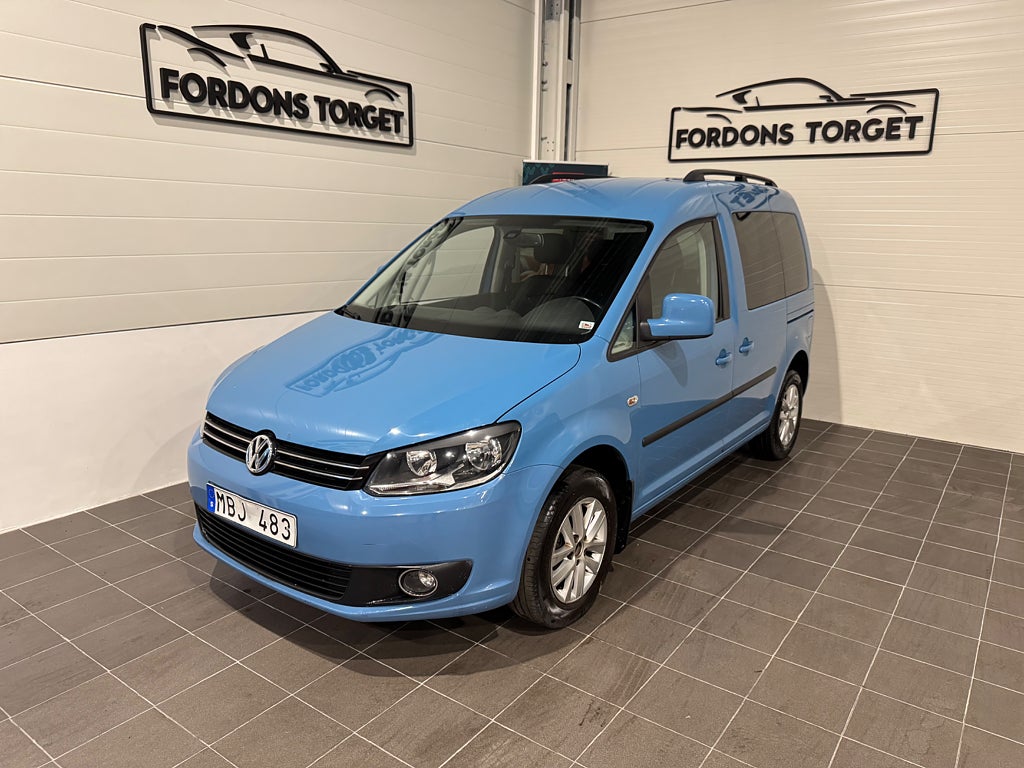 Volkswagen Caddy 2.0| 2-Ägare|P-Sensorer|Drag|5-sits
