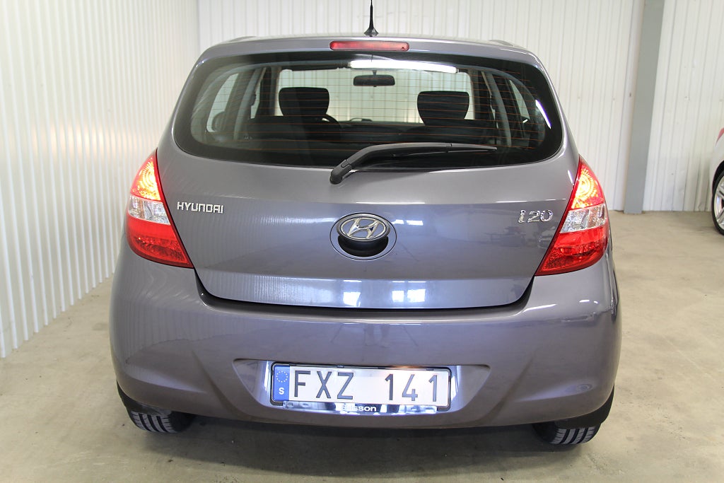 Hyundai i20 5-dörrar 1.4 AUTOMAT, låga mil, mycket fint skick!