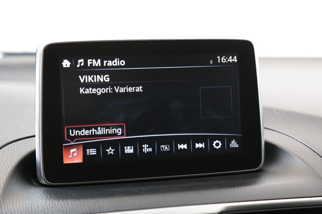 Mazda 3 Sport 2,0 SKYACTIV-G 120hk Vision Navi P-sensorer 2016