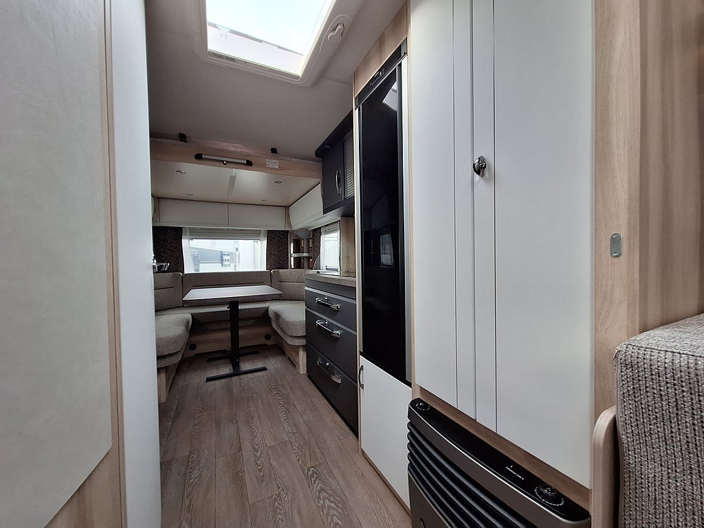 Hobby De Luxe 515 UHK Barnkammare, Kampanjprodukt!