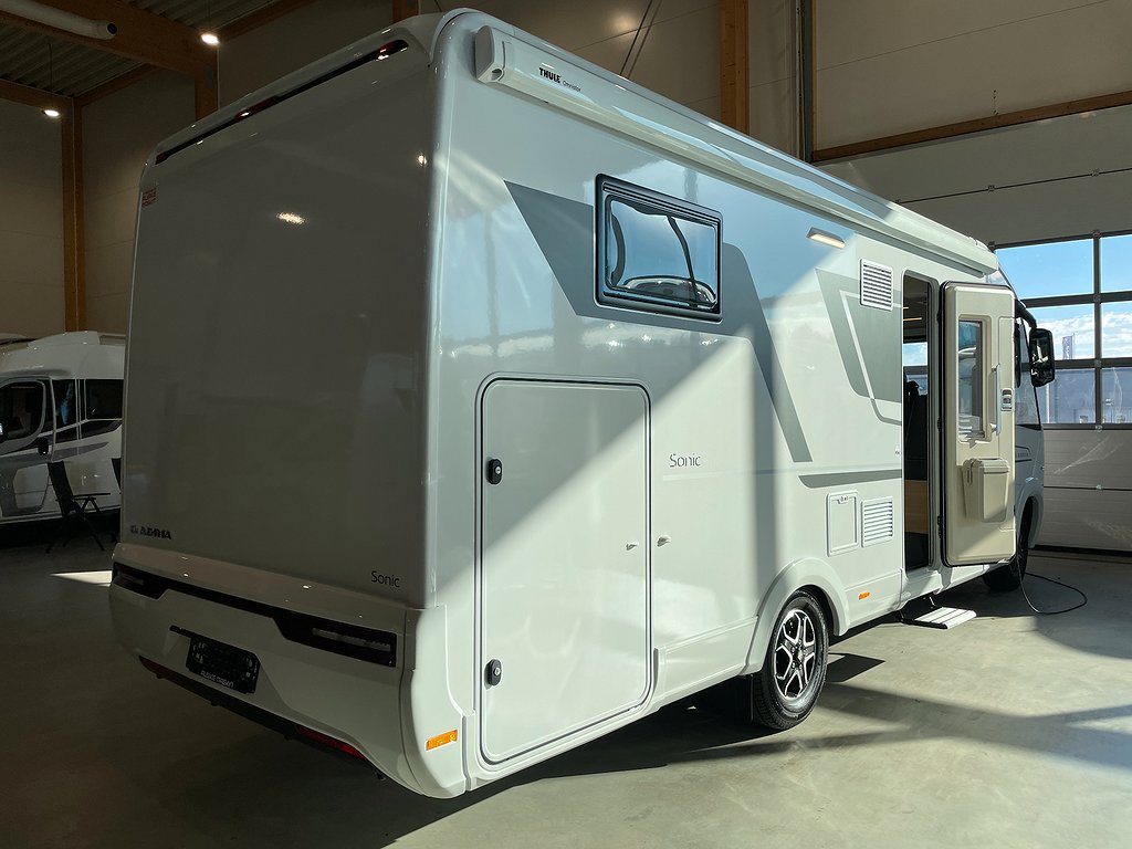 Adria Sonic 700 SL / Automat 180hk / ALDE / Taksäng - Adria
