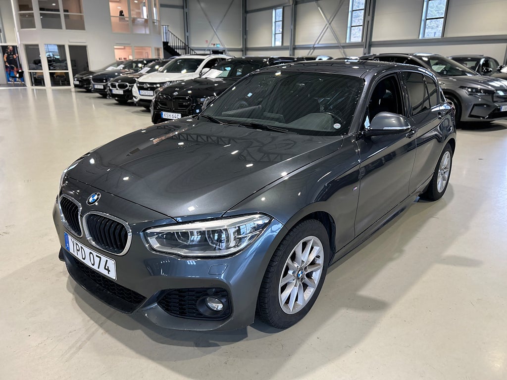BMW 118d xDrive 5-dörrars M Sport / Dragkrok 