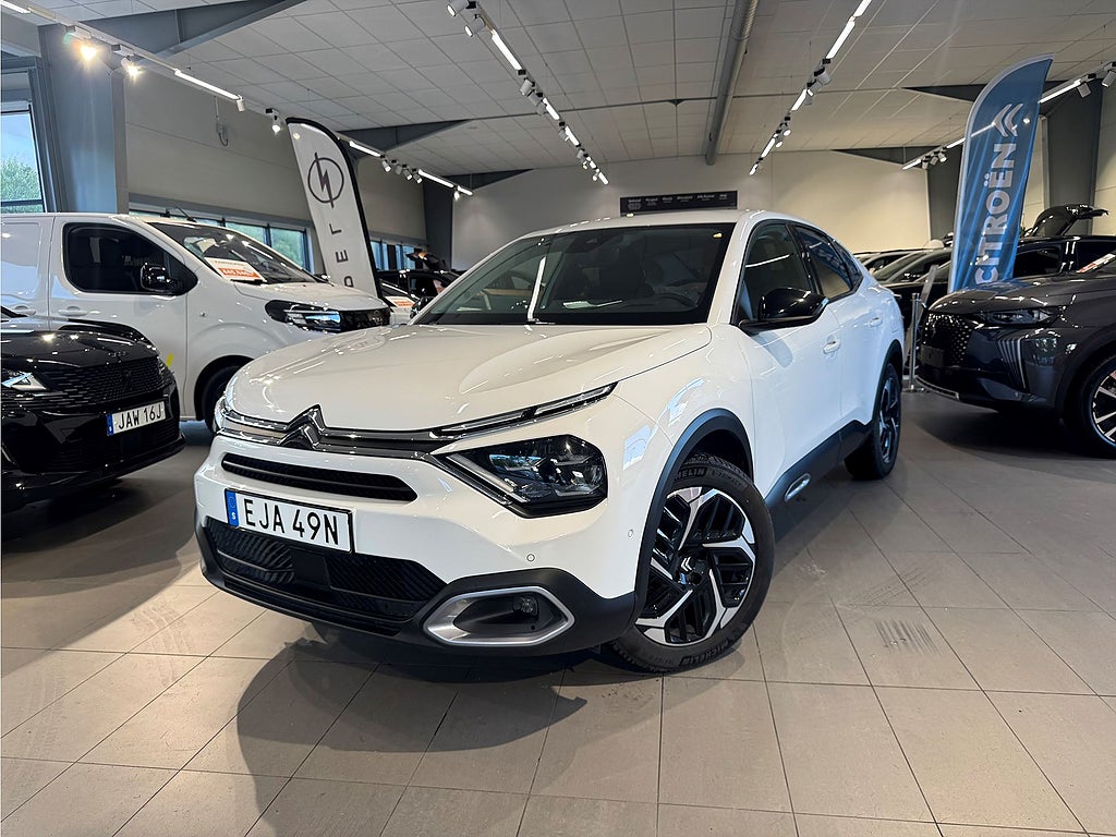 Bild på Citroën C4 X Shine 1.2 PT 130hk Aut - B-KAMERA, CARPLAY