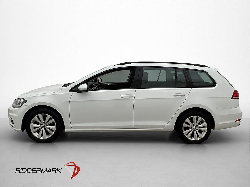 Volkswagen Golf Sportscombi 1.0 TSI 110hk Kamera Dragkrok