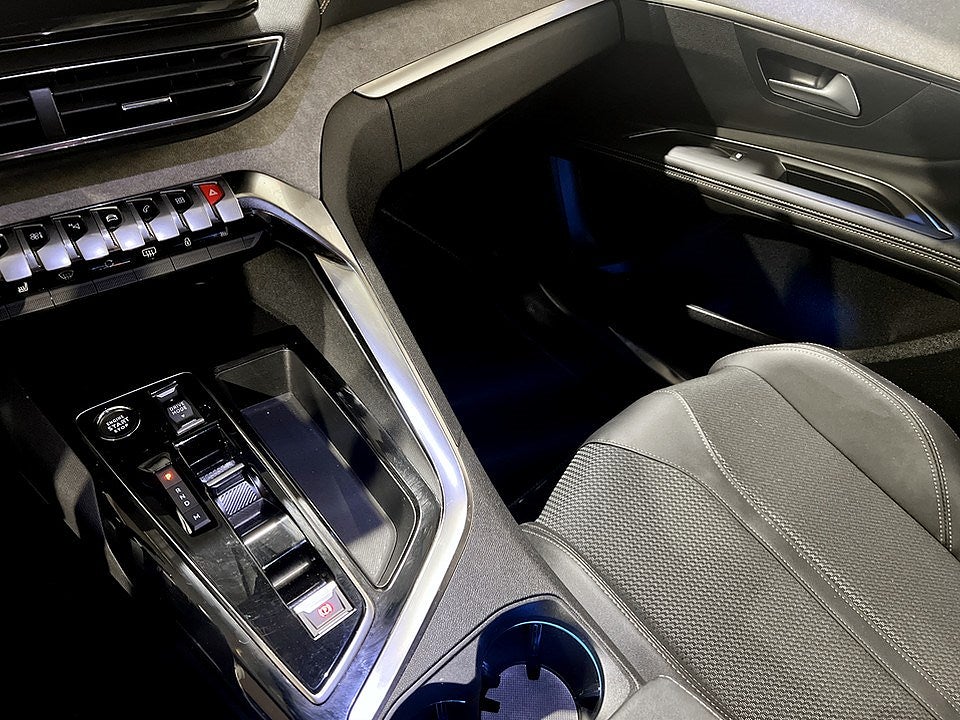 Bild på Peugeot 3008 GT 1.2 PT 130hk Aut - B-KAMERA, EN ÄGARE