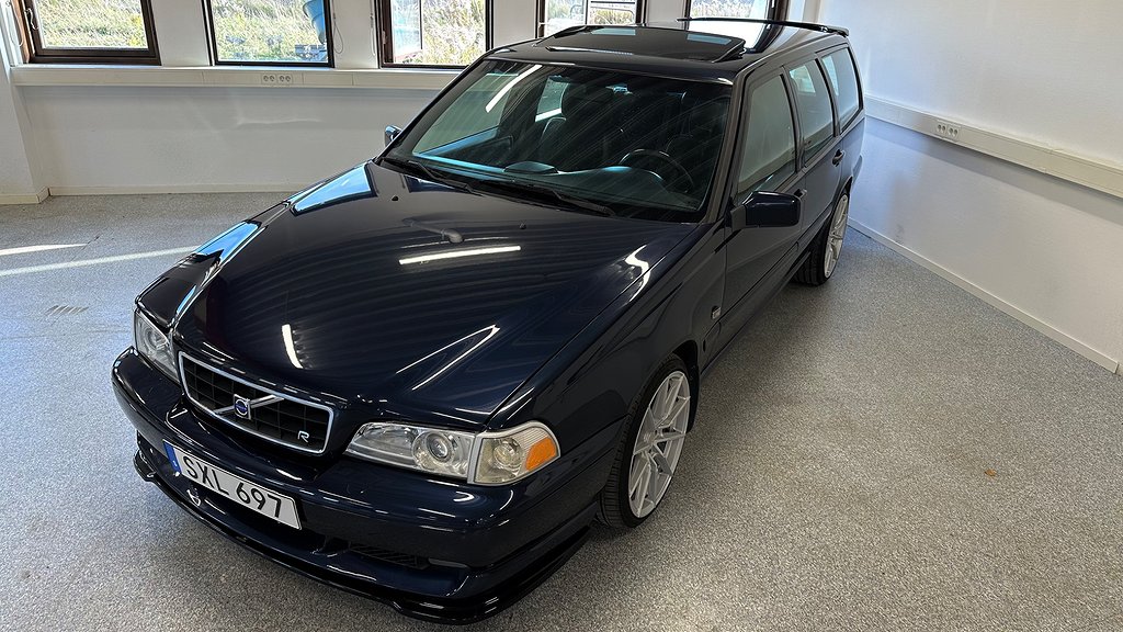 Volvo V70 R 2.4 AWD  265HK Taklucka  HÖSTREA!