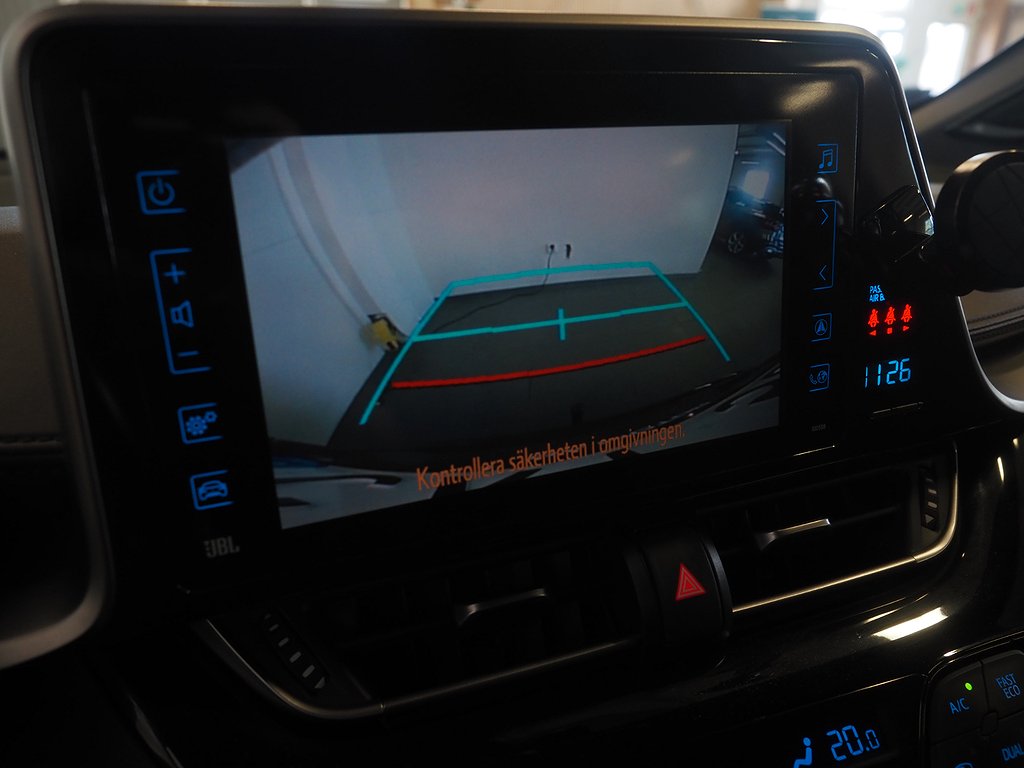 Toyota C-HR Hybrid CVT Executive Drag M-Värm JBL Kamera 2017