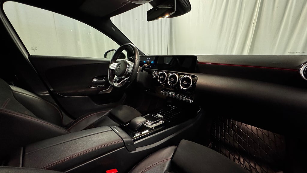 Mercedes-Benz A 250 AMG Sport Nightpackage Navi Widescreen bild 19