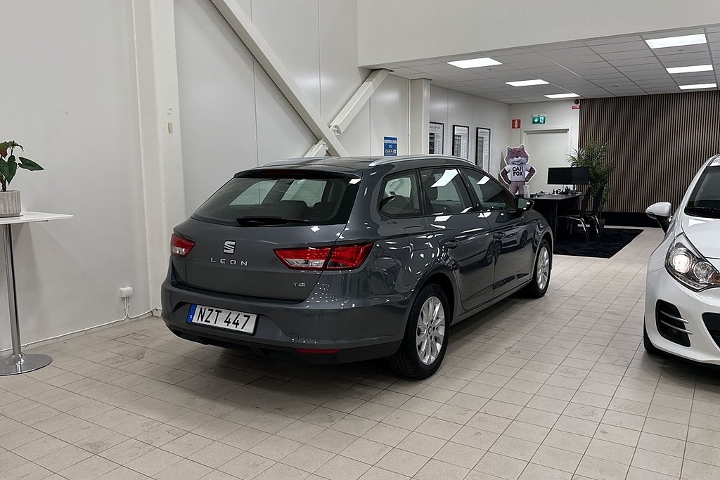 Seat Leon ST 1.2 TSI Aut Style P-Sensorer/CarPlay/Drag/Ledramp
