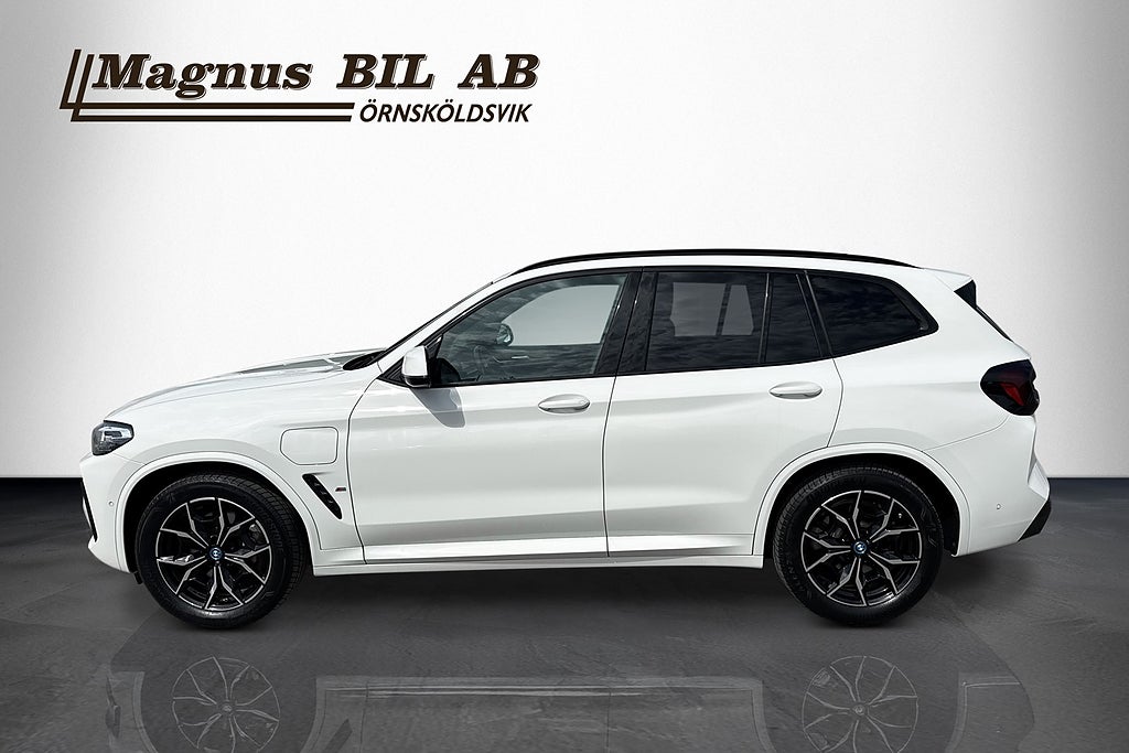 BMW X3 xDrive30e Aut M-Sport Hifi Kamera Navi P-värmare Moms  miniatyr 3