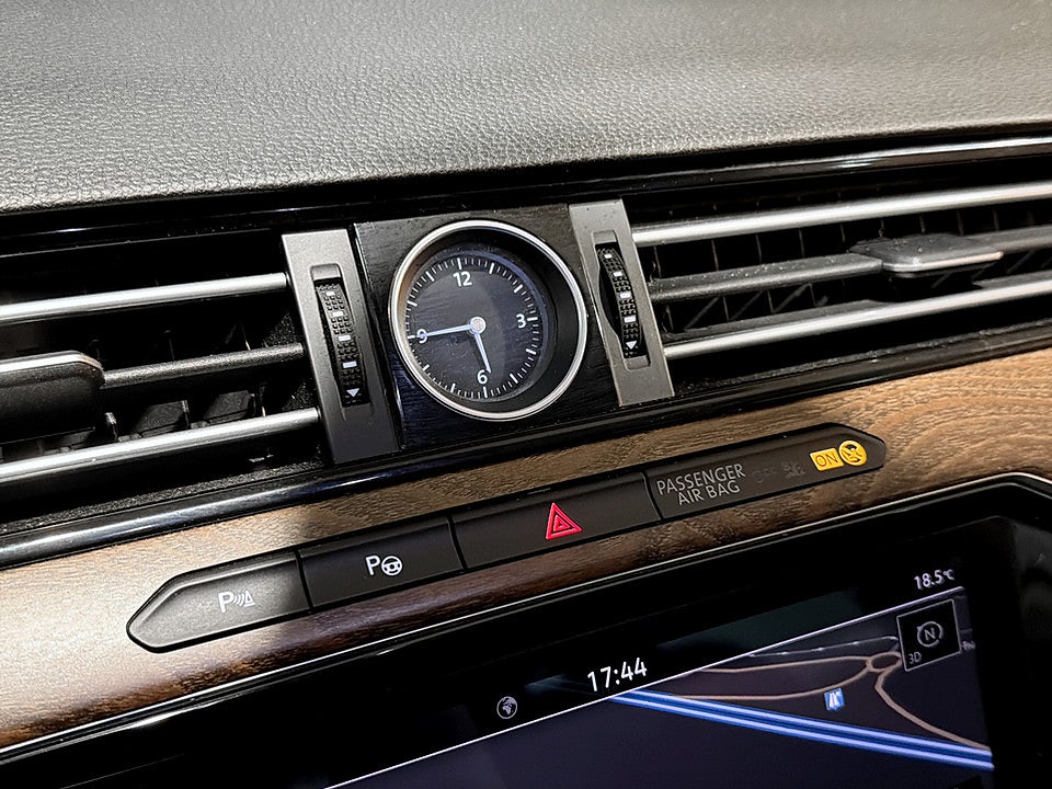 Bild på Volkswagen Passat Alltrack 2.0 TDI 4Motion 240hk Aut AWD - B-KAMERA,DRAG,ELSTOL