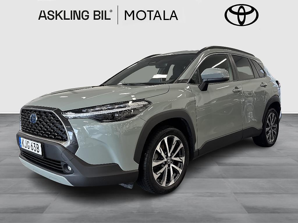 Toyota Corolla Cross 2.0 Hybrid AWD-i e-CVT Style Pluspaket