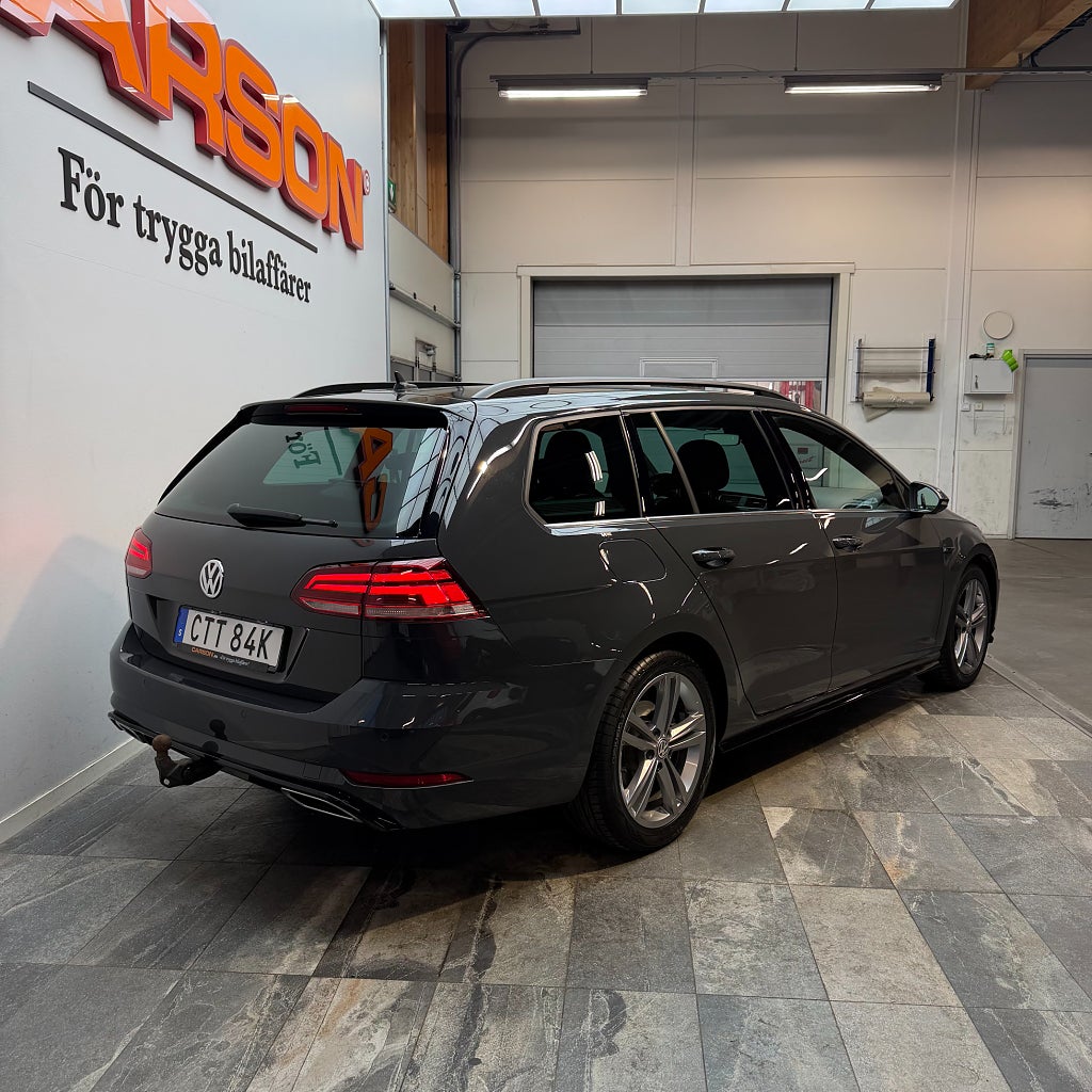 Volkswagen Golf I Sc 1.5 TSI GT R-line Carplay Backkamera Värmare Drag