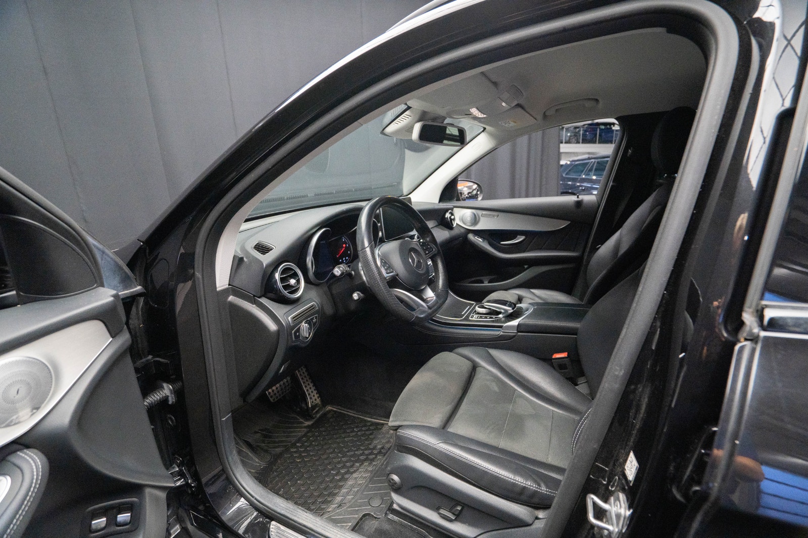 Mercedes-Benz GLC220 d GLC 220 d 4M AMG NIGHT D-VÄRMARE BUR DRAG 20'' KAMERA 170hk 2019 - miniatyr 14