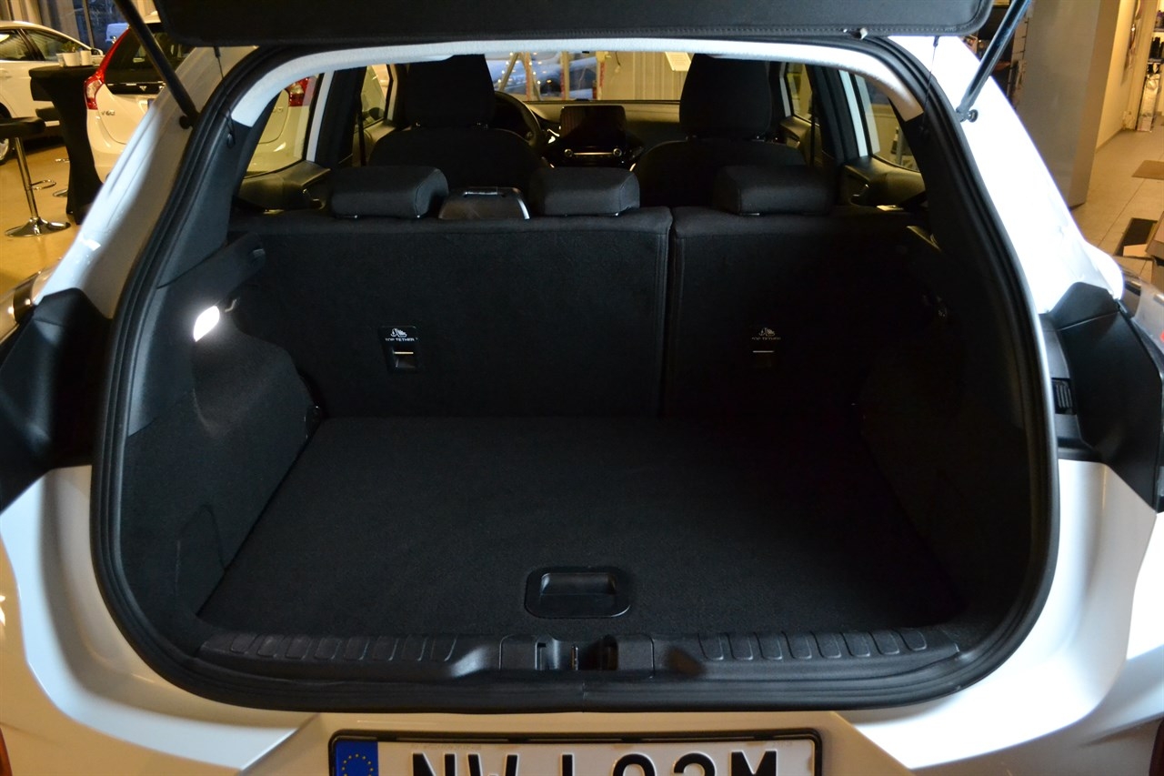 Ford Puma 1.0 EcoBoost Titanium 2024, bild 7/50