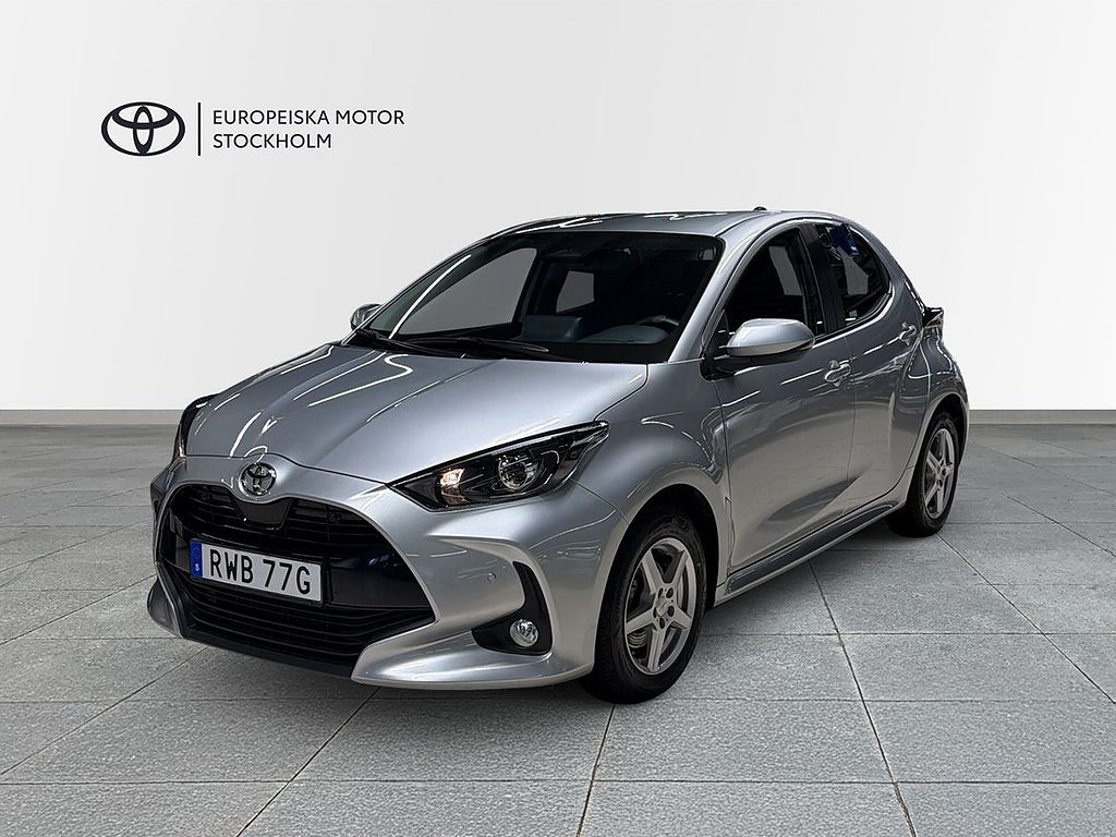 Toyota Yaris 1,5 HSD Active Komfort P-sensorer / V-hjul