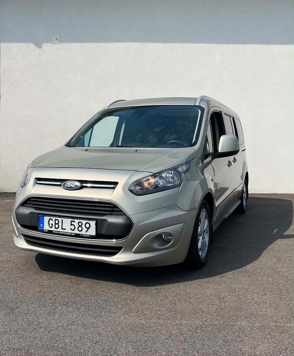 Ford Tourneo Connect 1.6 TDCi, 7-sits, Drag, Backkamera